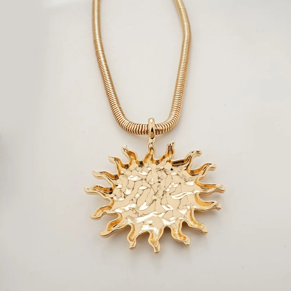 Collier Queen Silas (2 Couleurs)