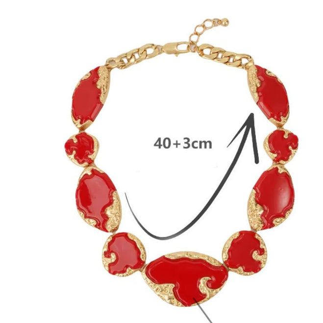 Collier Ras de cou Queen Carl (2 Couleurs)