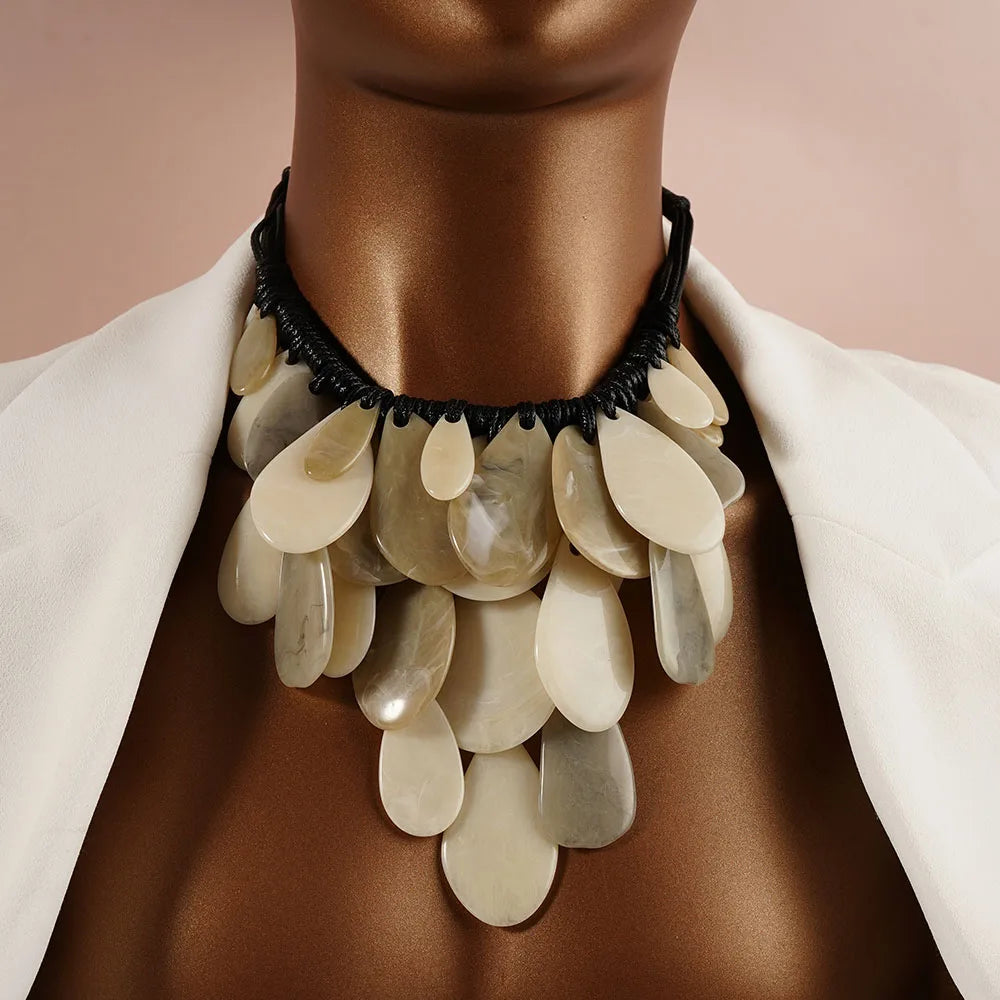 Collier Queen Bronte
