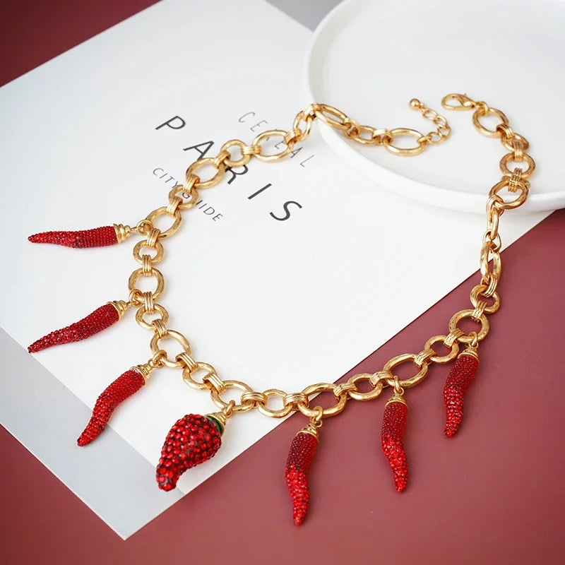 Collier Queen Rehan