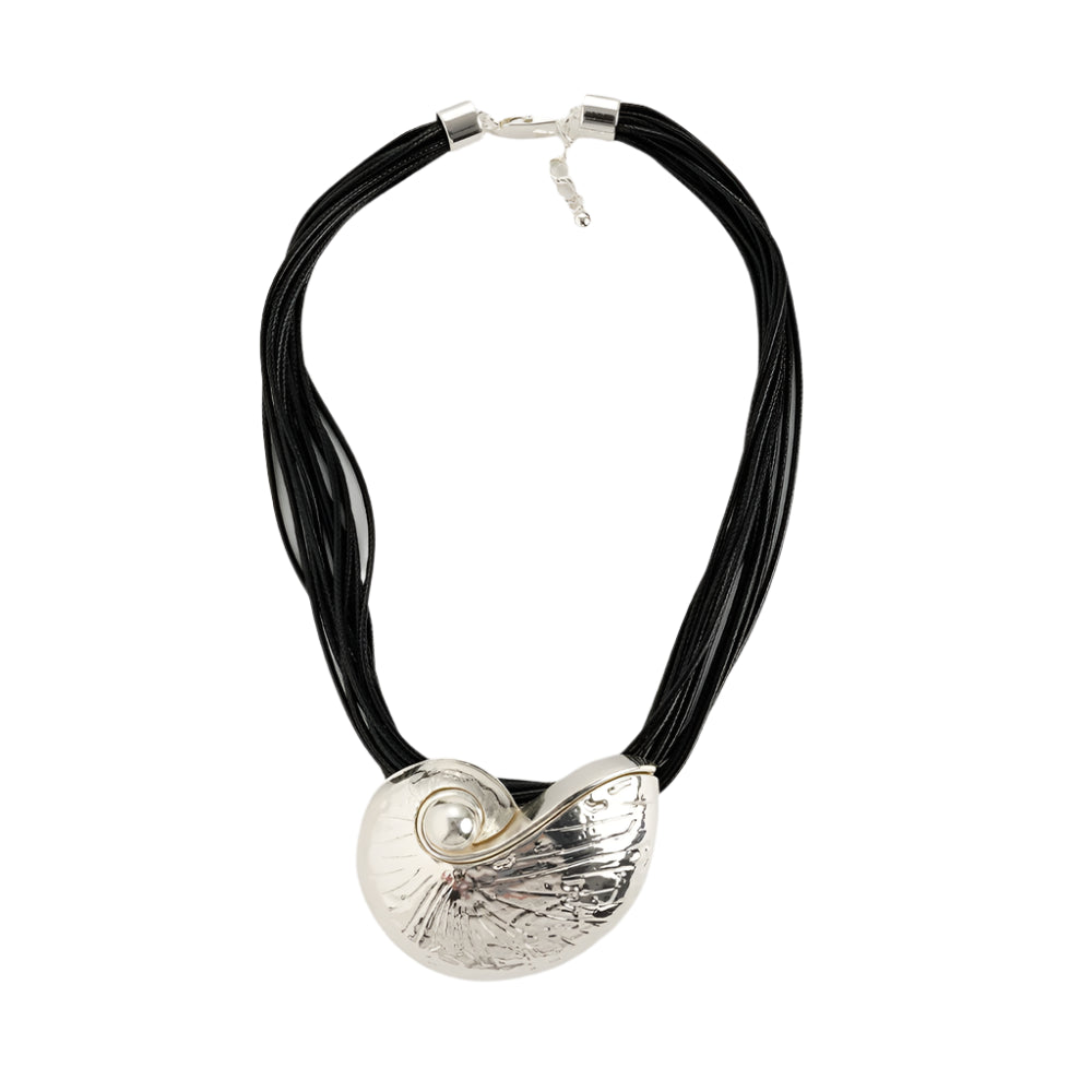 Collier Queen Cree