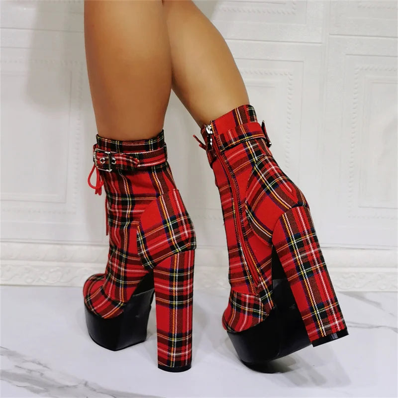 Bottes Queen Highschool (Rouge et noir)