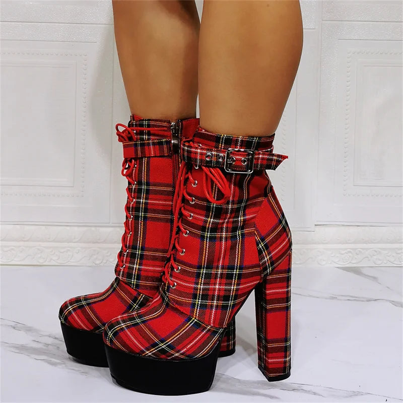 Bottes Queen Highschool (Rouge et noir)