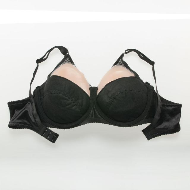 Seins 800g avec Soutien-gorge (3 Couleurs)