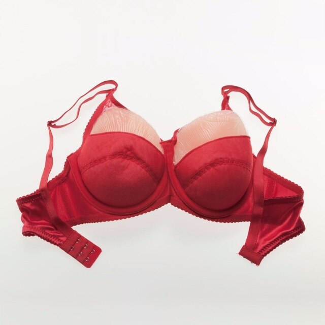 Seins 800g avec Soutien-gorge (3 Couleurs)