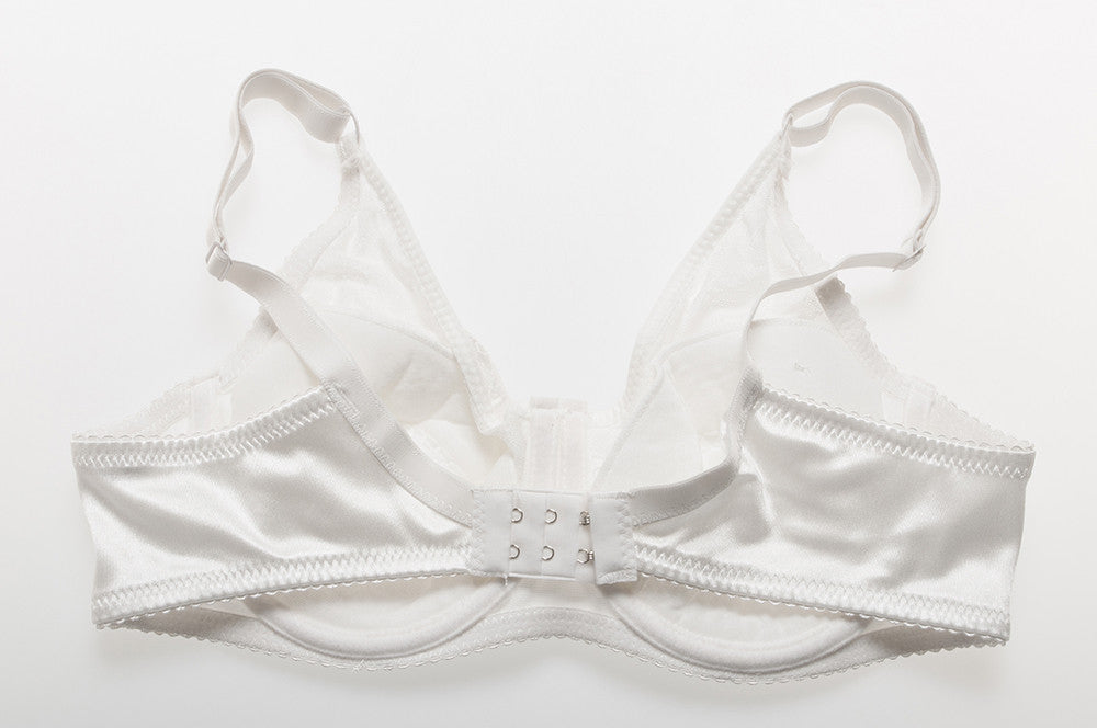 Seins 1000g avec Soutien-gorge (4 Couleurs)