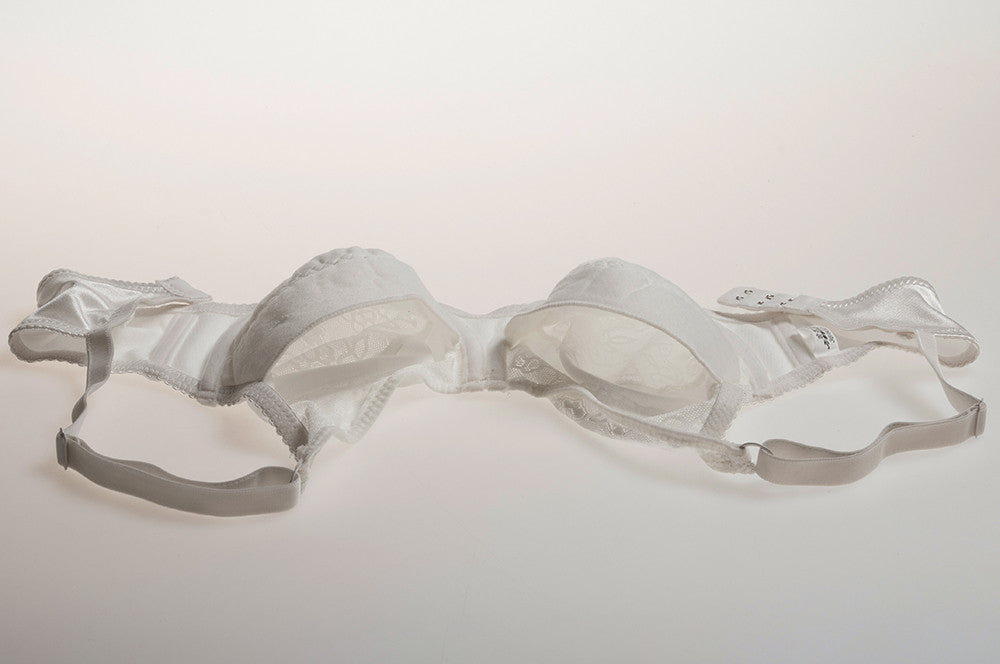 Seins 1000g avec Soutien-gorge (4 Couleurs)