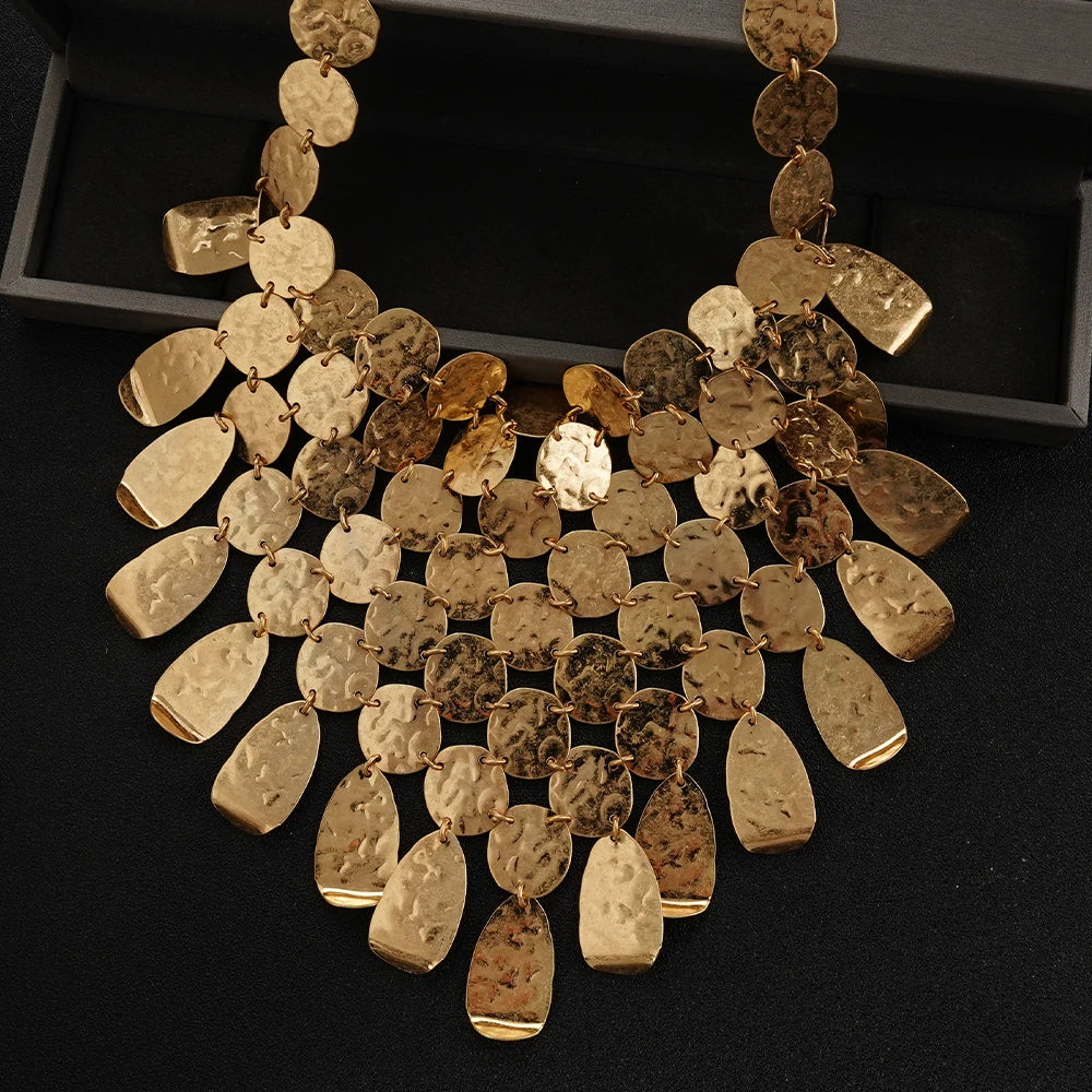 Collier Ras de cou Queen Kate (2 Couleurs)