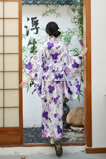 Kimono geisha Queen Teruha