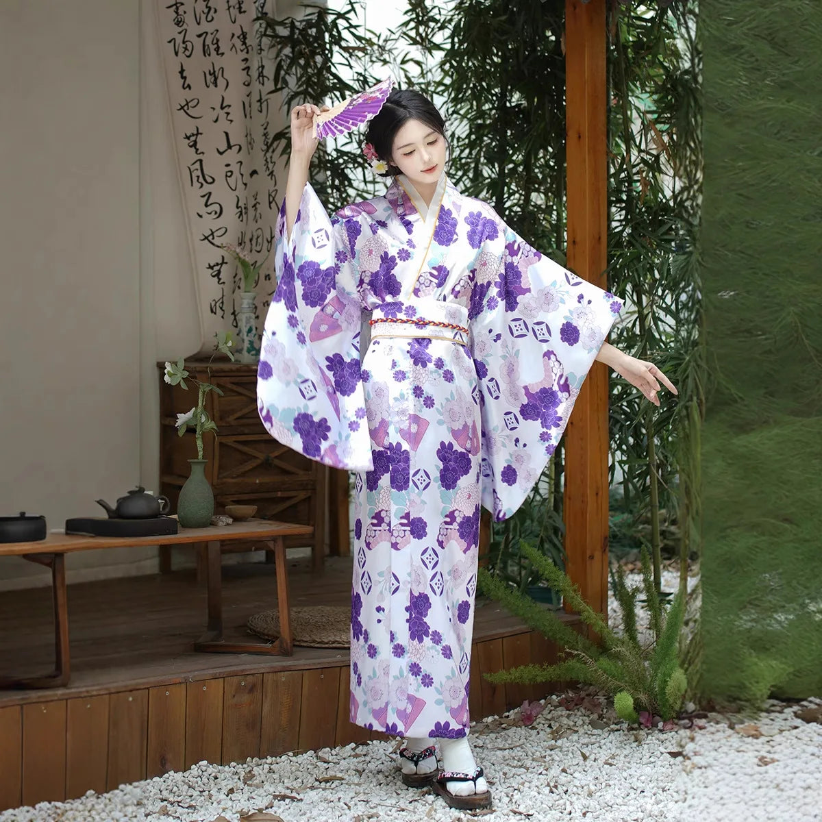 Kimono geisha Queen Teruha