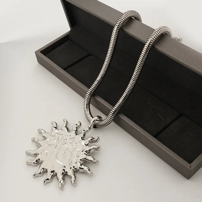 Collier Queen Silas (2 Couleurs)