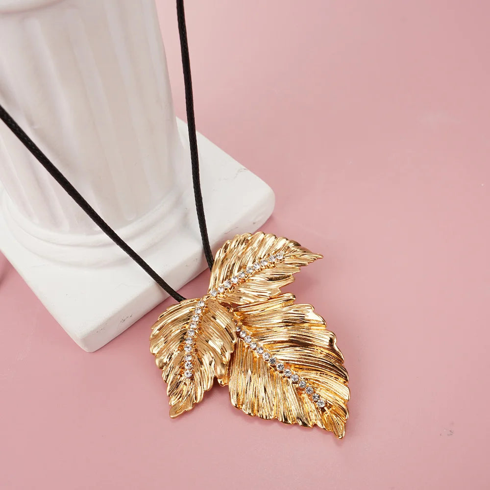 Collier Queen Shopia (2 Couleurs)