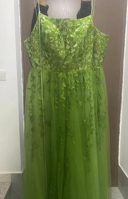 Robe de Soirée Queen Yanhira (Couleurs Multiples)